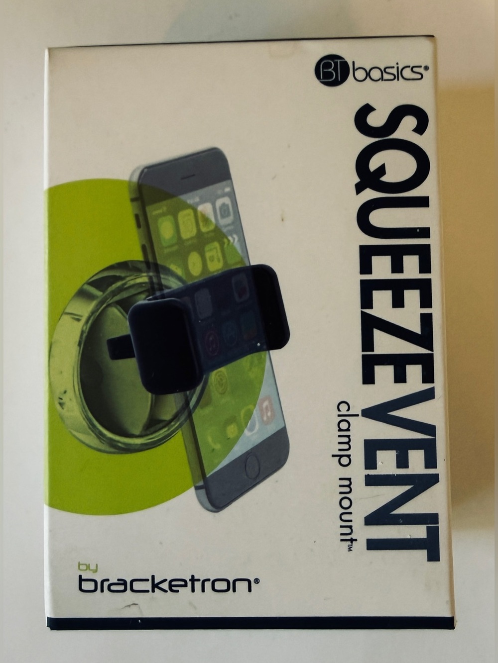 BT Basics Squeezevent Clamp Mount - Black by Bracketron